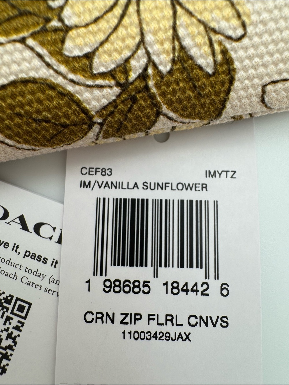 NWT Coach CEF83 Vanilla Sunflower Floral Print Corner Zip Wristlet - Picture 15 of 15